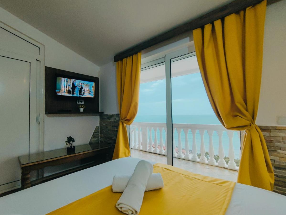 Sun Apartments Улцинь Екстер'єр фото