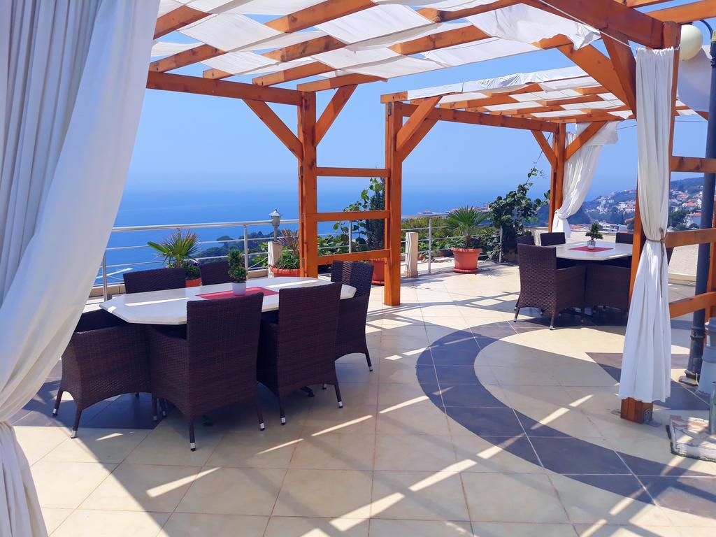 Sun Apartments Улцинь Екстер'єр фото